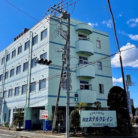 Hitachi Hotel Crane Exterior photo